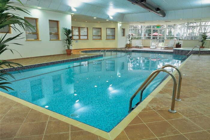 Stourport-Manor-Swimming-Pool